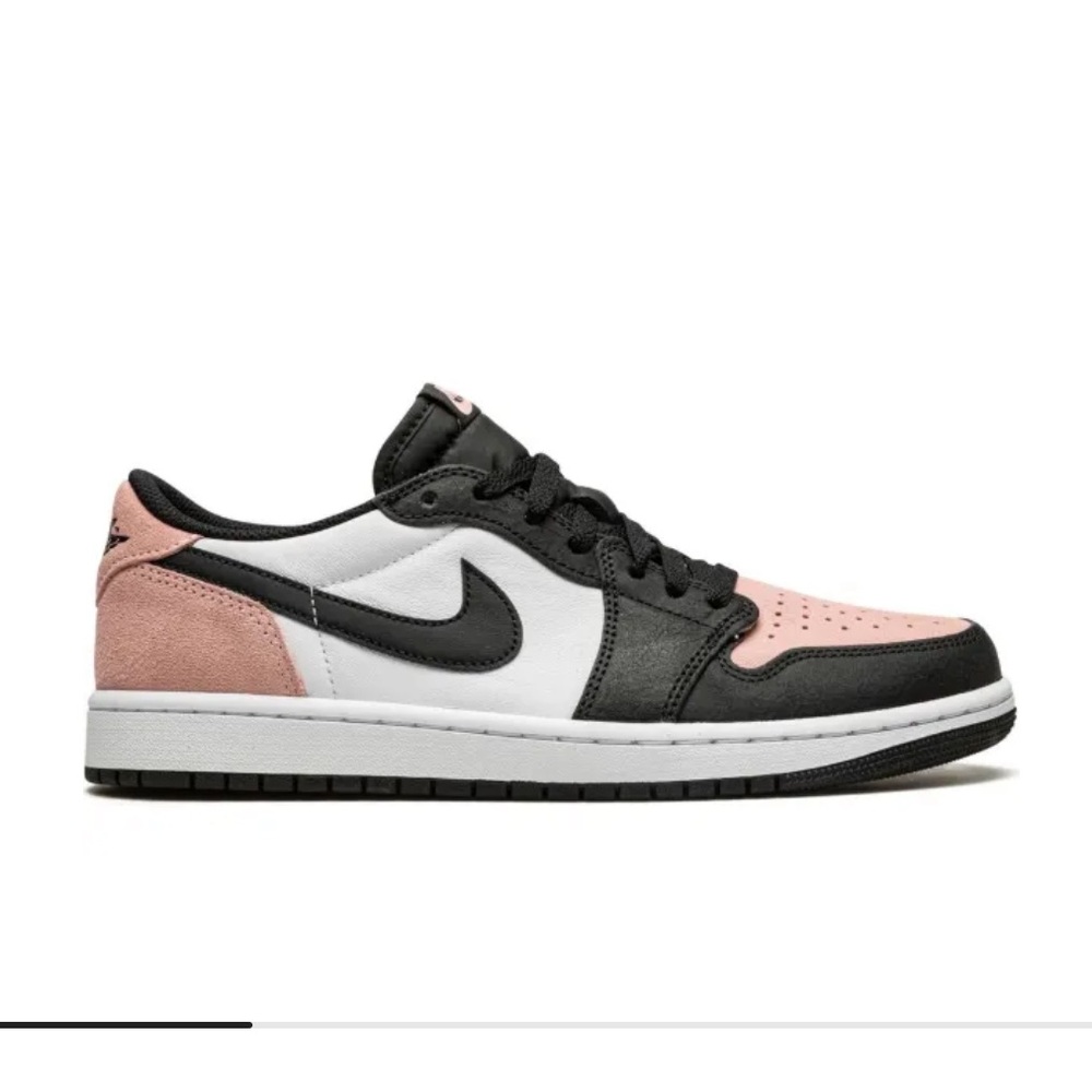 Air Jordan 1 Retro Low OG Black/Bleached Coral-White